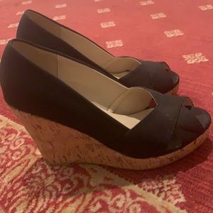 Black cork wedges